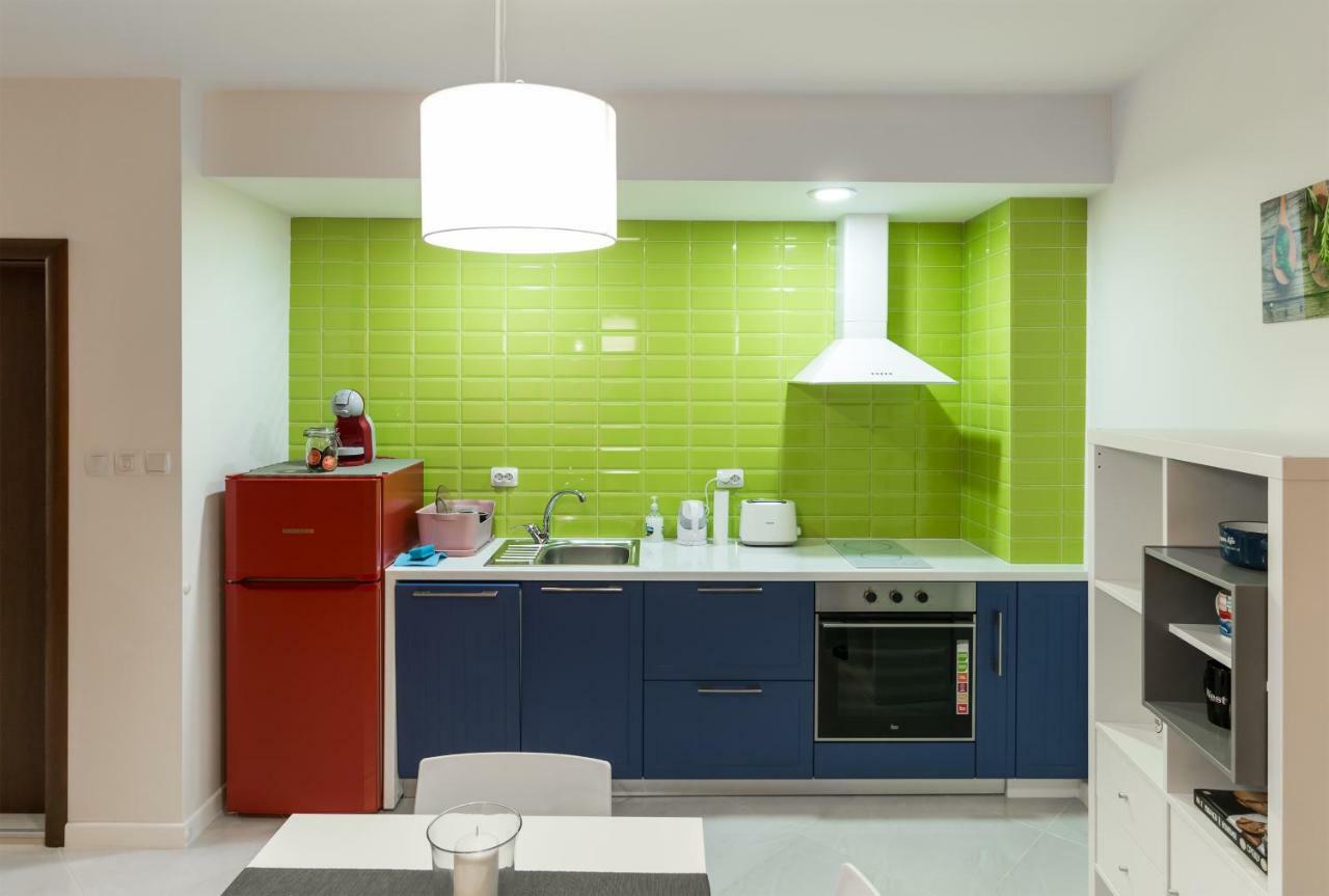 Pop Your Colors - Funky And Modern 1Bdr Apt By Flat Mаnager Plovdiv Buitenkant foto