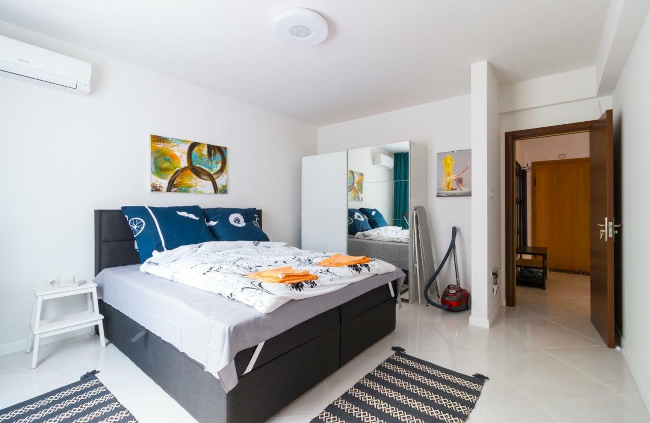 Pop Your Colors - Funky And Modern 1Bdr Apt By Flat Mаnager Plovdiv Buitenkant foto
