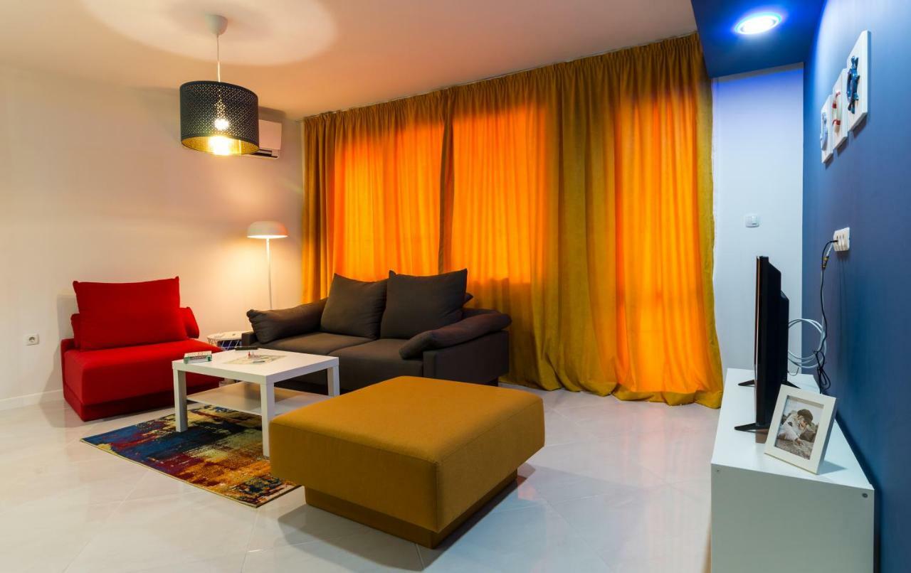 Pop Your Colors - Funky And Modern 1Bdr Apt By Flat Mаnager Plovdiv Buitenkant foto